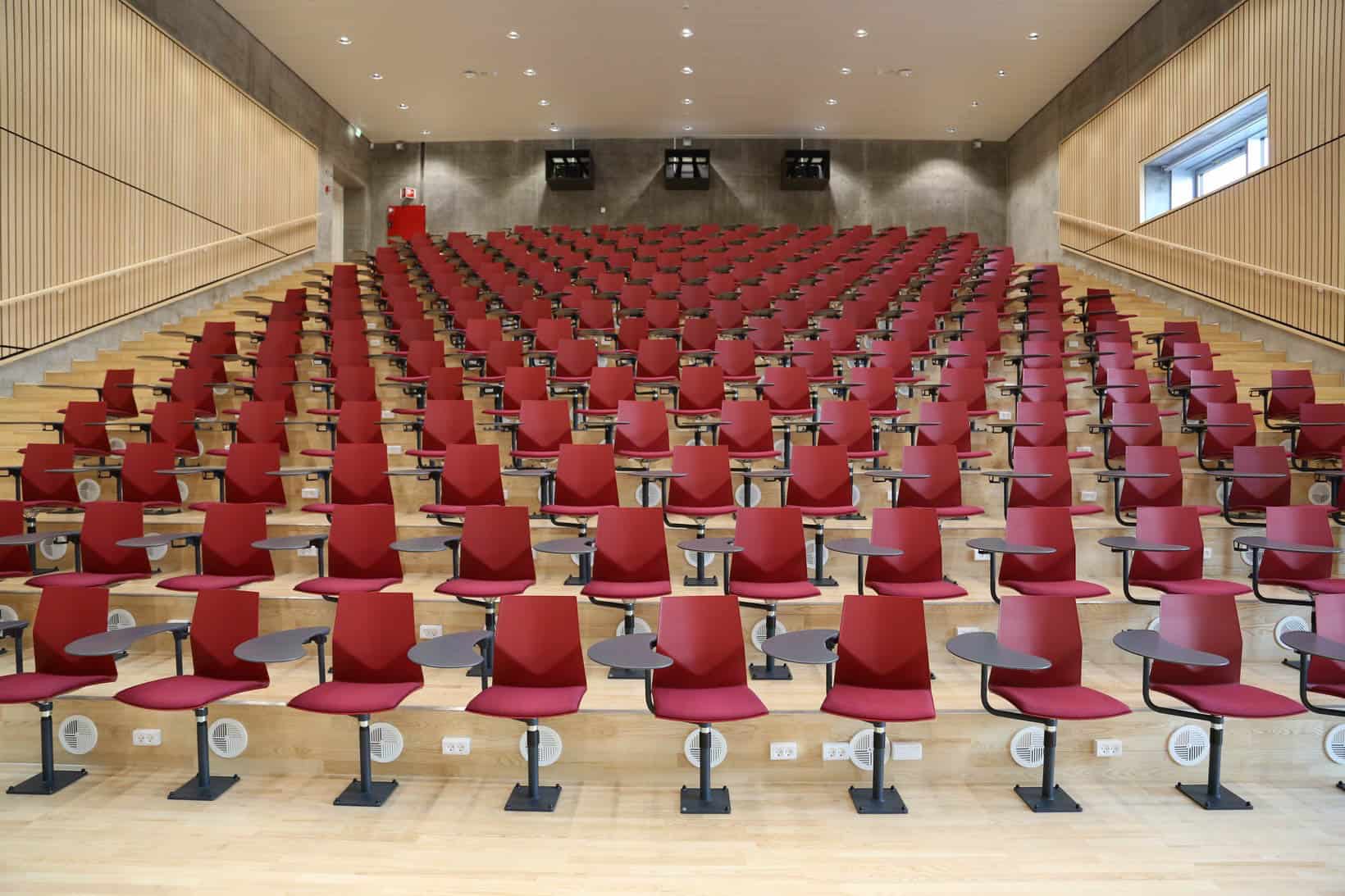 FD chaise auditorium pivotante, mécanisme avec retour automatique avec tablette écritoire